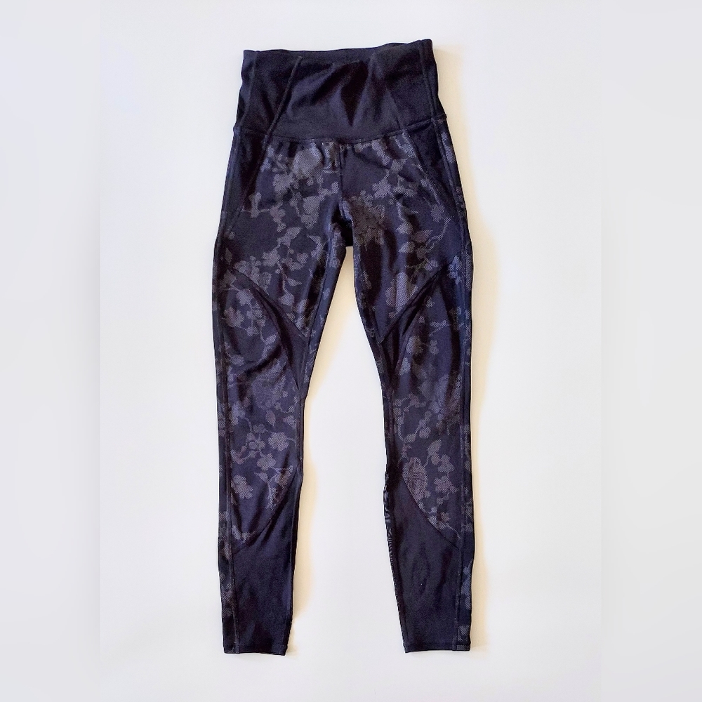 Athleta Moonlight Precision Athletic Leggings Black Gray Floral Size XXS
